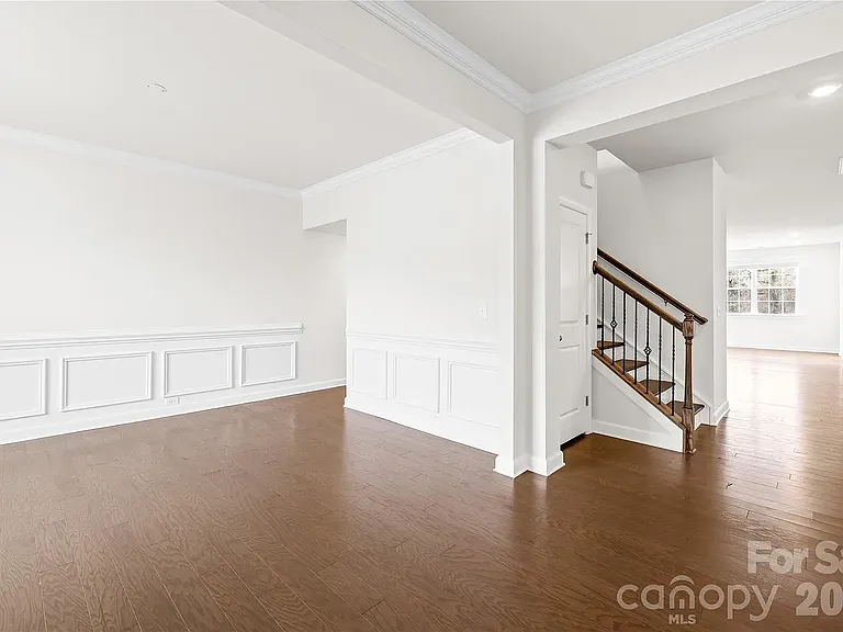 4300 Tory Path Rd — Photo 17