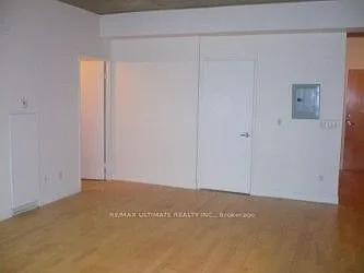 1375 Dupont St #312 — Photo 12