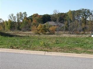 12484 Washington St, Crown Point, IN 46307