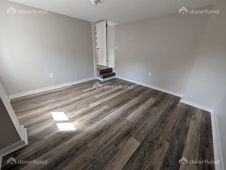 8 Green St #2 — Photo 13