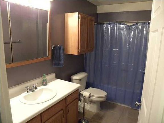 5th image of 223 Landry Dr