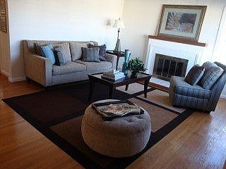 2nd image of 327 Hazel Ave