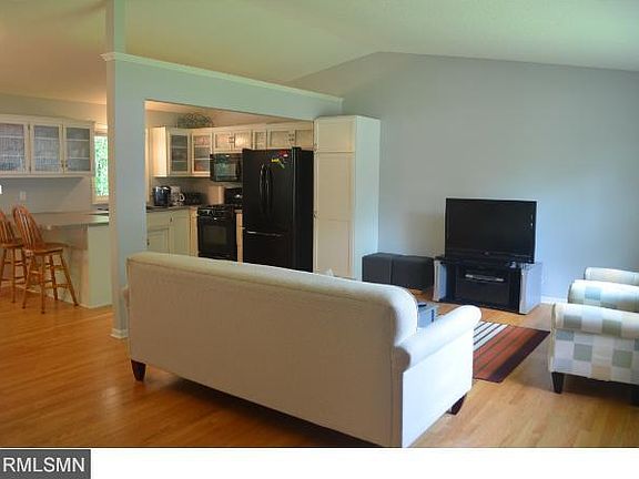 2nd image of 11812 Grouse St NW