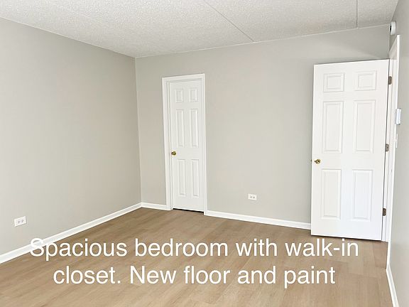 4th image of 331 N Ardmore Ave APT A