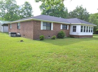 6311 Weaver Rd, Anniston, AL 36206