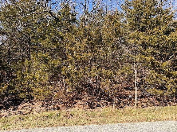 2nd image of 2 Dunkard Rd #15