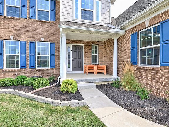 3rd image of 309 Birch Brook Ct