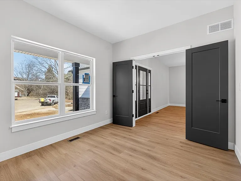 15308 Batesville Ct — Photo 3