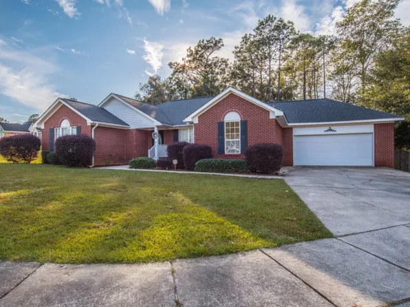 2888 Duck Bill Ct, Mobile, AL 36695