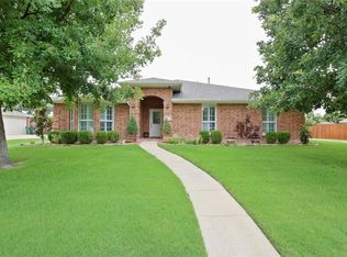 1008 Cowboy Ct, Murphy, TX 75094