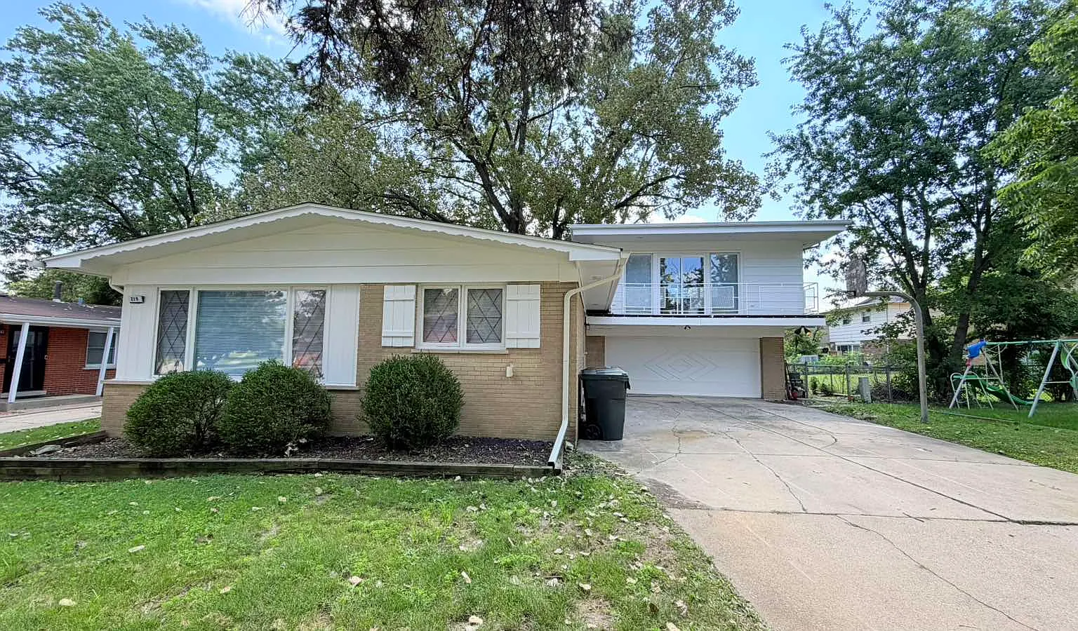4 bed, 1783 sqft, $2,600 — Photo 1