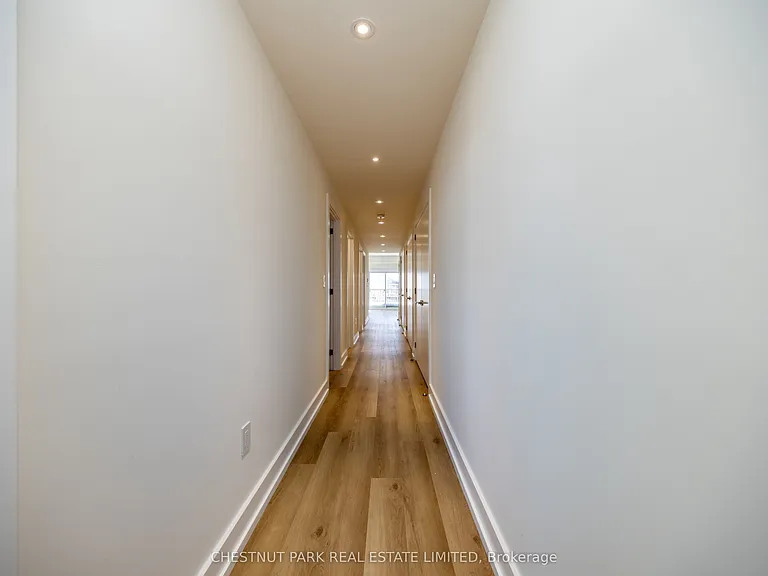 29 Hatherley Rd #B — Photo 2