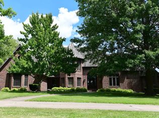 2301 S 1st St, Kirksville, MO 63501