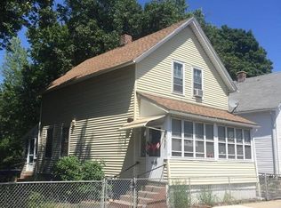 34 Queen St, Springfield, MA 01109