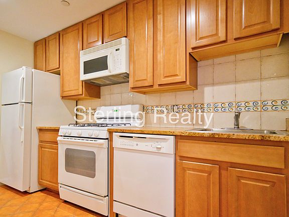 5th image of 2821 Astoria Blvd APT 5B