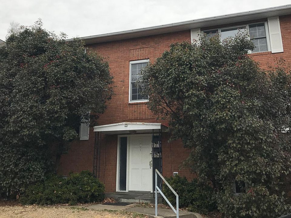Front Entrance to Apartment Building