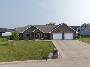 615 Jonathan Rd, Hannibal, MO 63401