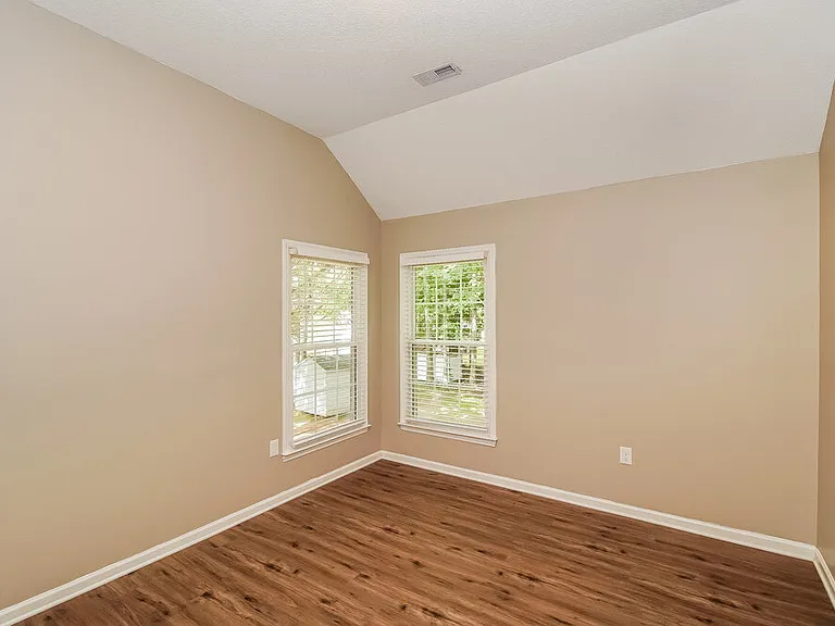 4107 Garden Grove Ln — Photo 14