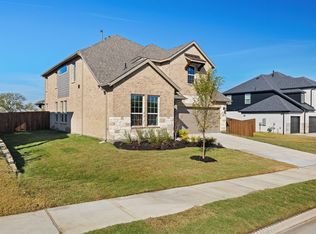 137 Bright Alcove Ct, Lavon, TX 75166