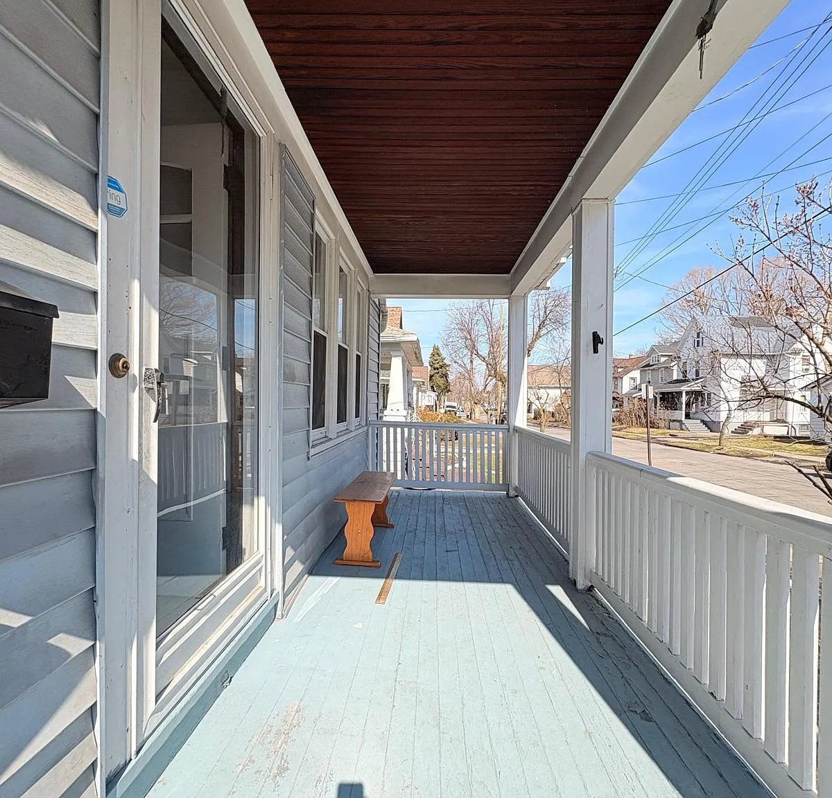 3 bed, 1120 sqft, $1,800 — Photo 2
