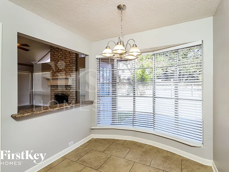 10715 Kirkvale Dr — Photo 5
