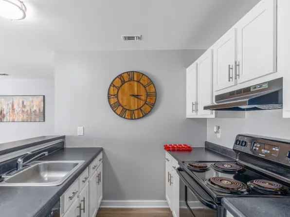 Greens at Cedar Chase