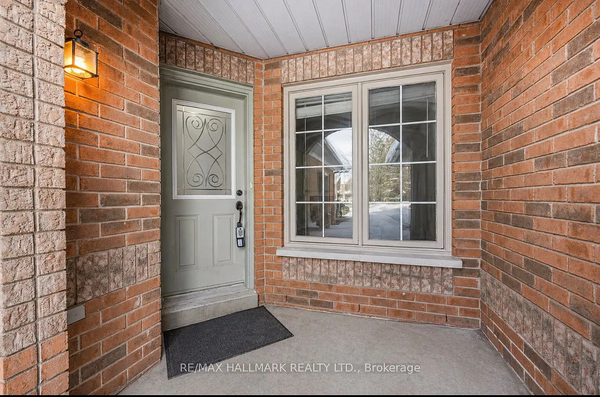 Building Photo - 19 Parktree Dr