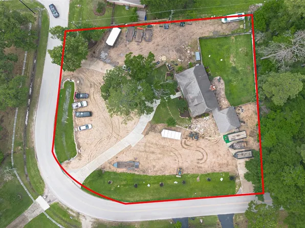 30207 E Geneva Dr, Spring, TX 77386