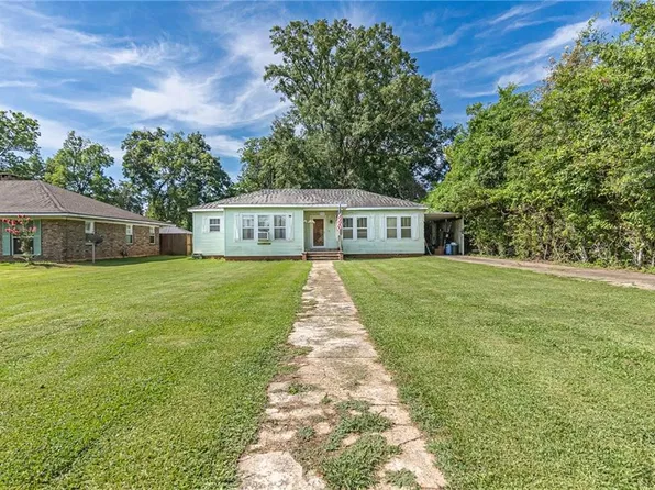 152 Main St, Moreauville, LA 71355