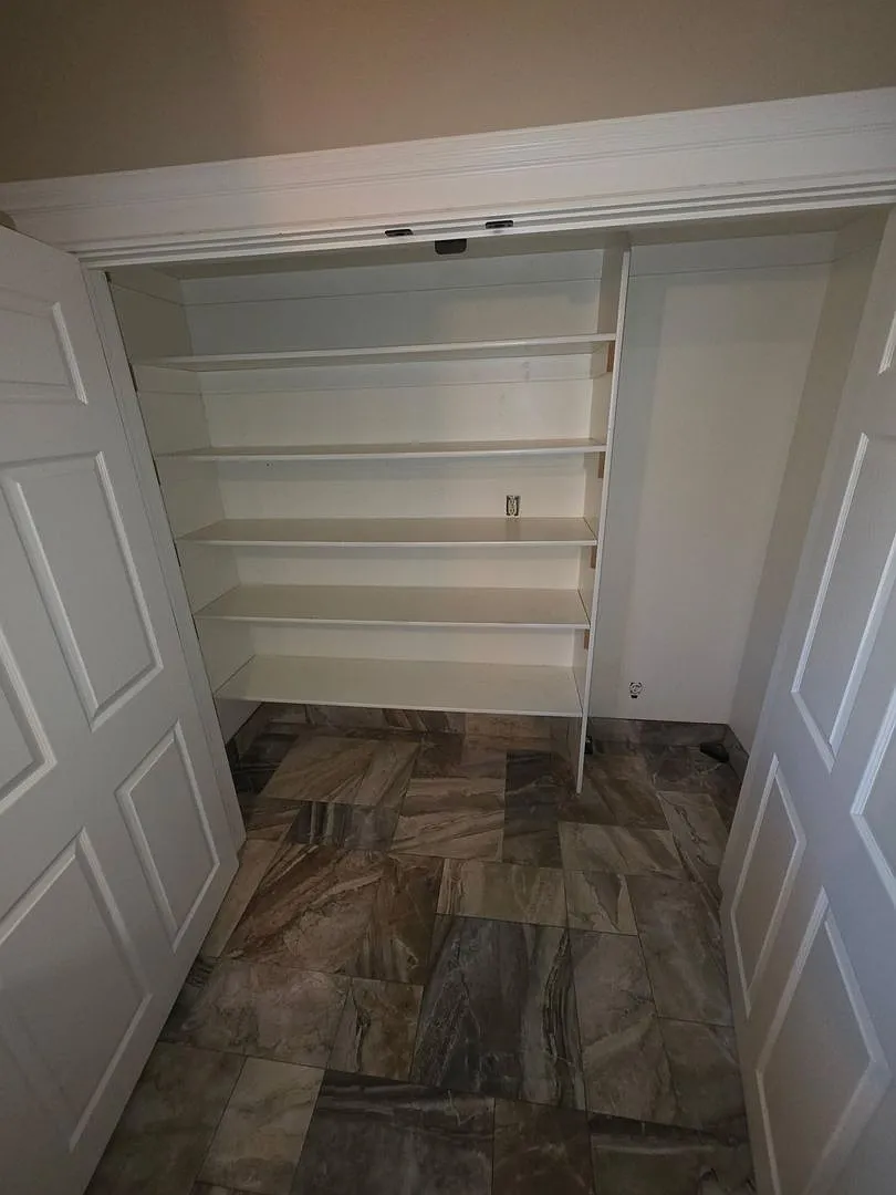 Awesome 5 Bed 2 Bath Home In Pocatello With Washer And Dryer Included — Photo 3