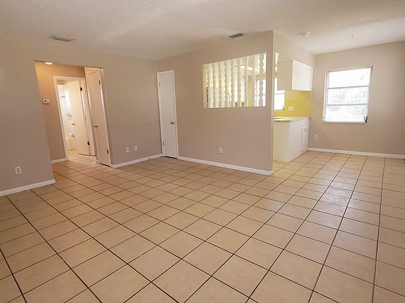 2nd image of 228 Pleasant Grove Rd APT 4