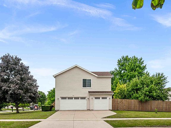 3rd image of 301 Waterford Estates Dr