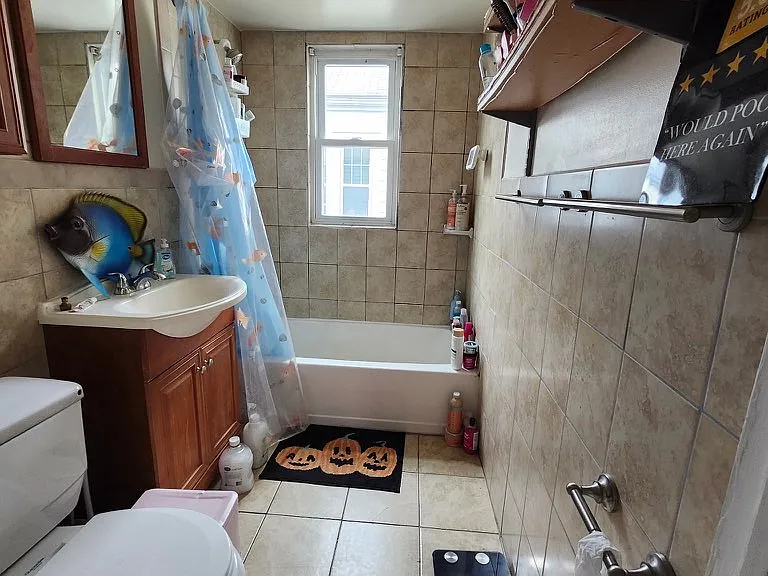 23 Parkdale St #2 — Photo 4