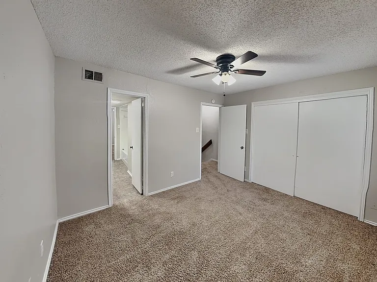 7334 Kingswood Cir — Photo 11