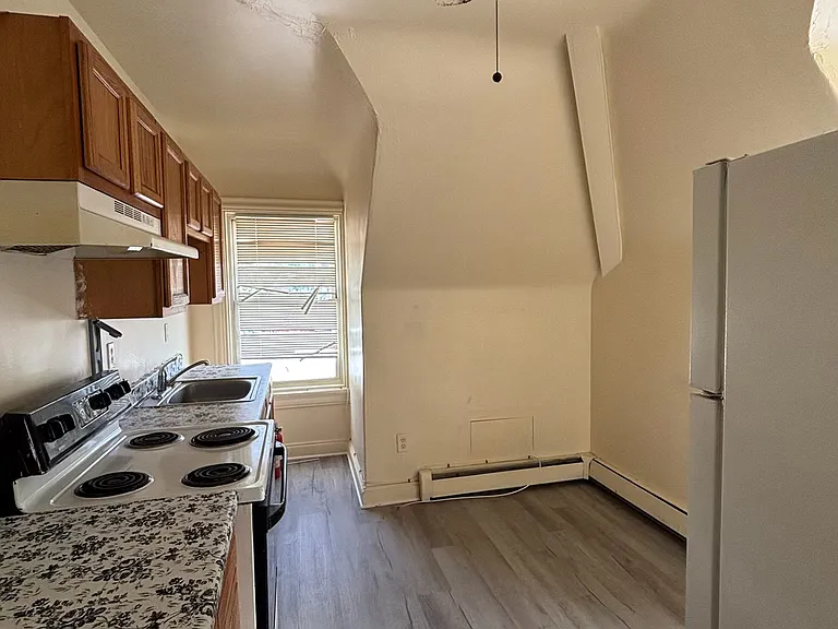 524 E Lincoln Hwy #3F — Photo 8