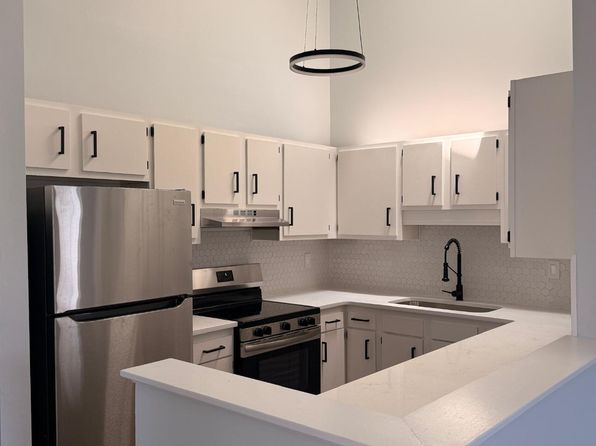 103 Witten Cir APT A-103a