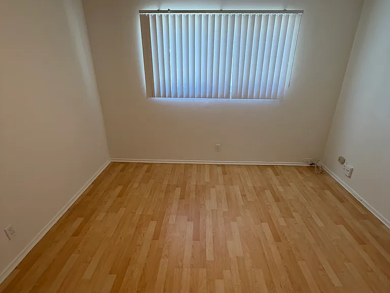 2741 Piedmont Ave #9 — Photo 10