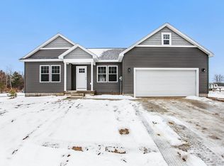 19385 W Almy Rd, Howard City, MI 49329