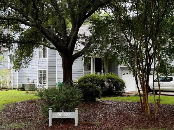 657 Colbert St #25, Mandeville, LA 70448