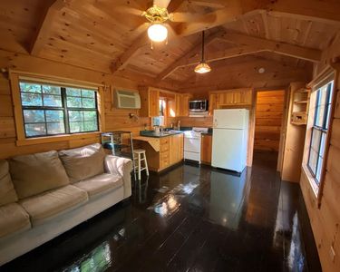 213 Dewdrop Ln, Whittier, NC, 28789