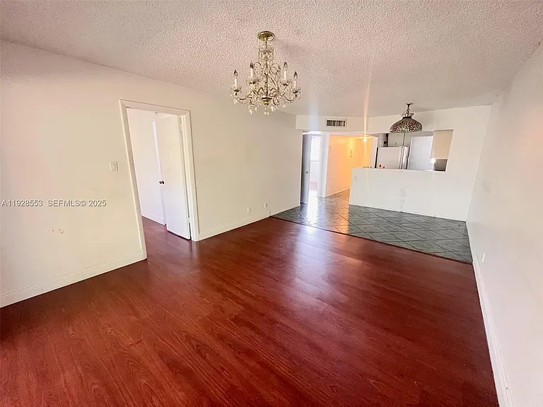 7800 Colony Cir S #202 — Photo 3