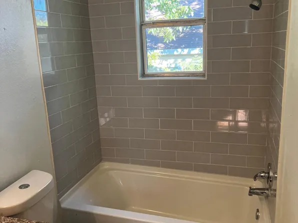 433 N Prieur St APT 1, New Orleans, LA 70112