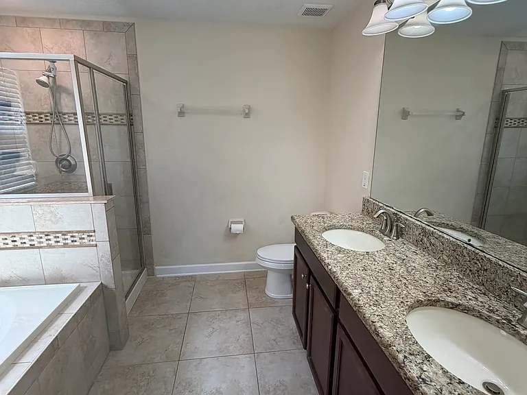15171 Bridgewater Crossings Blvd — Photo 13