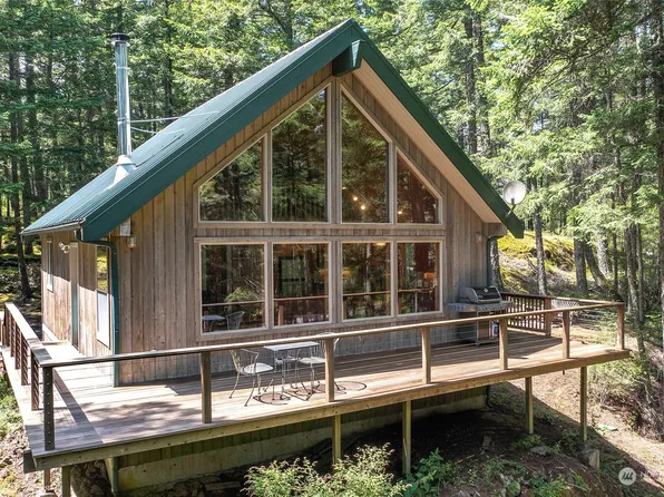 330 Rosario Road, Orcas Island, WA 98245