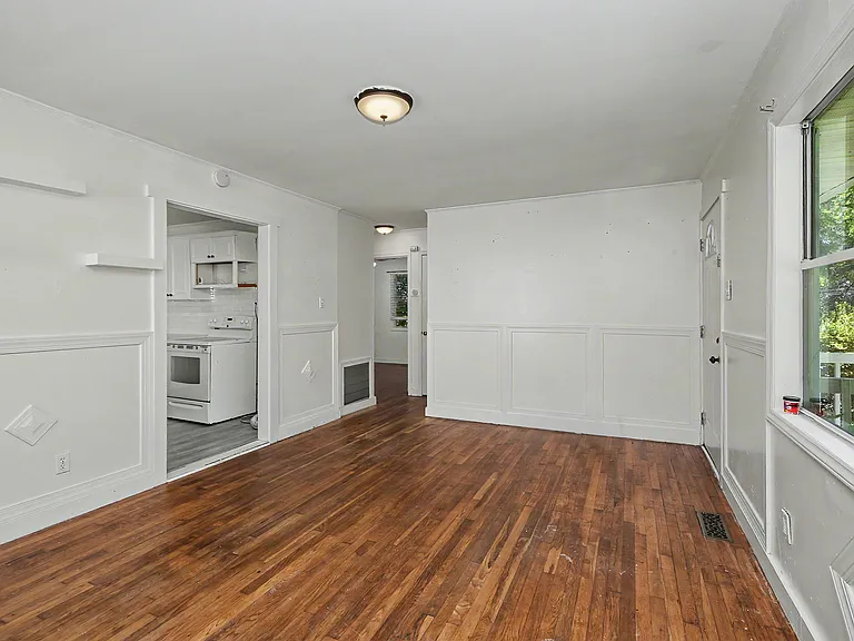 2113 Jennie Linn Dr — Photo 27