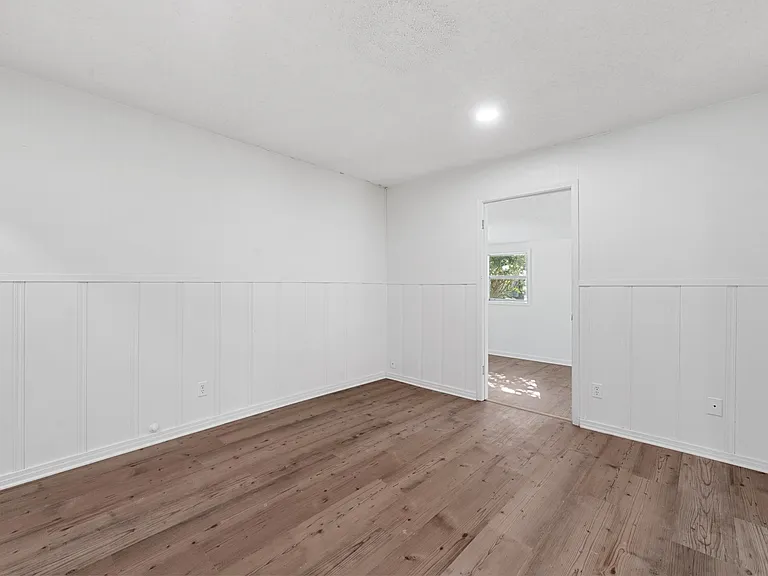 1006 N 65th St — Photo 5