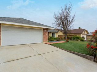 28330 Alaminos Dr, Santa Clarita, CA 91350