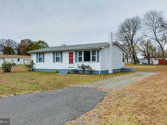 2nd image of 16037 Moter Ave