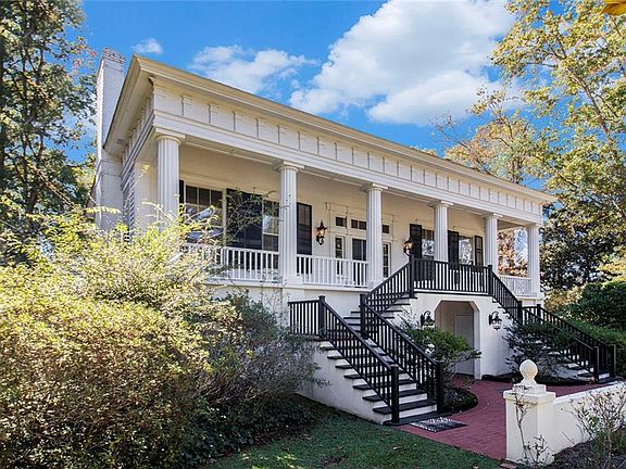 2nd image of 112 Hillcrest Rd