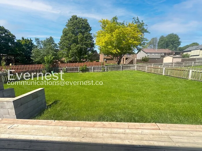 1902 Brent Ln — Photo 22